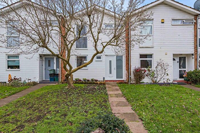 3 Bedroom Terraced House For Sale In Hope Park, Bromley, BR1