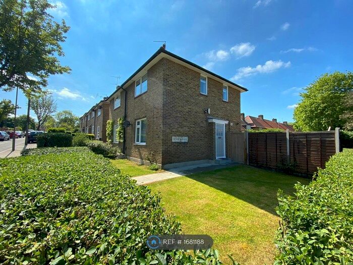 2 Bedroom Semi-Detached House To Rent In Sunnymead Rd, London, SW15