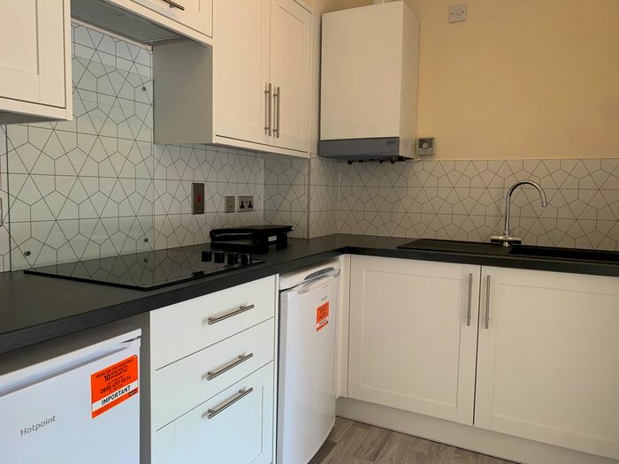 2 Bedroom Property To Rent In Crawthorne Road, Eastfield, Peterborough, PE1