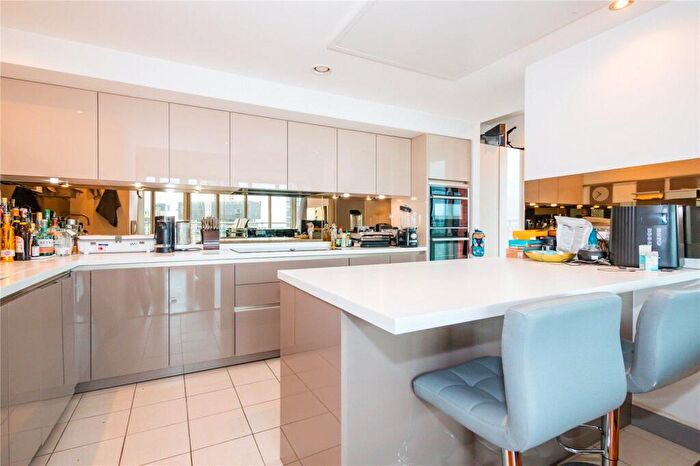 2 Bedroom Apartment To Rent In Leftbank, , Leftbank, Manchester, M3
