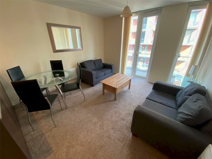 1 Bedroom Apartment To Rent In Spectrum, Block, Blackfriars Road, Salford, M3