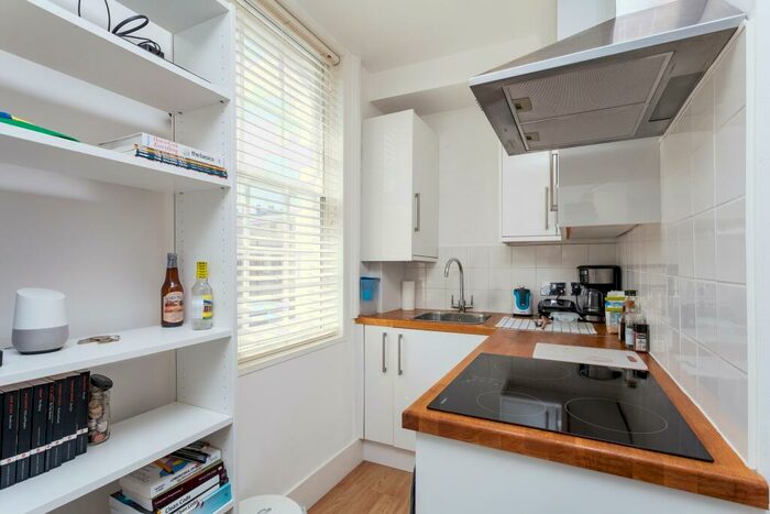 1 Bedroom Flat To Rent In Bayham Street, NW1