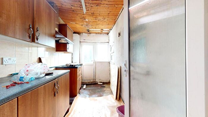 3 Bedroom Terraced House For Sale In Stamford Road, East Ham, E6