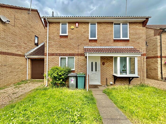 3 Bedroom House To Rent In Mardale Gardens, Peterborough, PE4