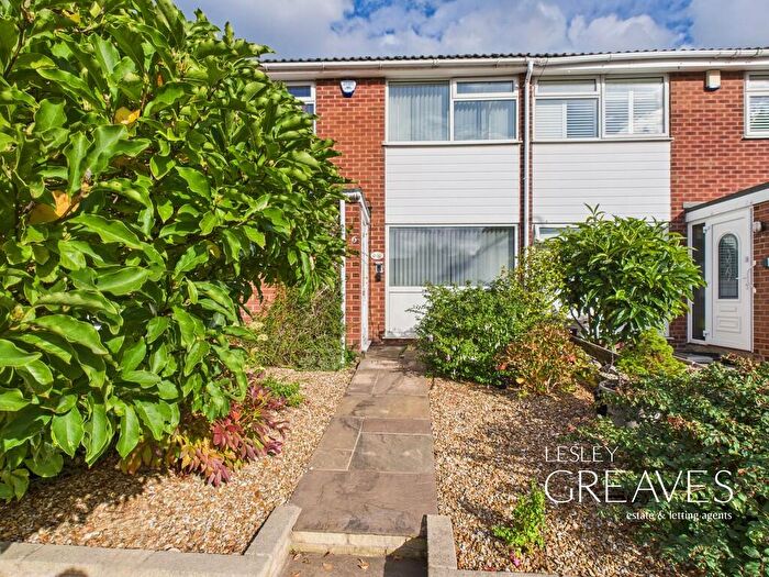 3 Bedroom Town House For Sale In Gedling Road, Carlton, Nottingham, NG4