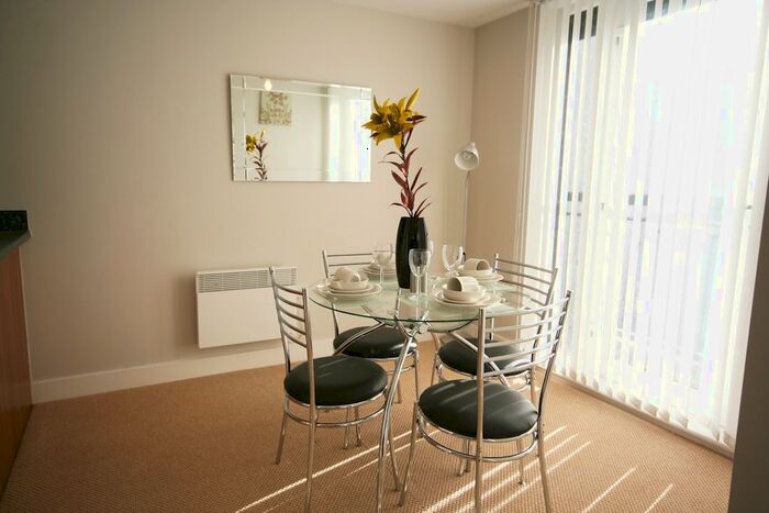 2 Bedroom Flat To Rent In Worsdell Drive, Gateshead, NE8