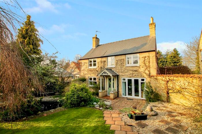 3 Bedroom Detached House For Sale In The Green, Welbourn, Lincoln, LN5