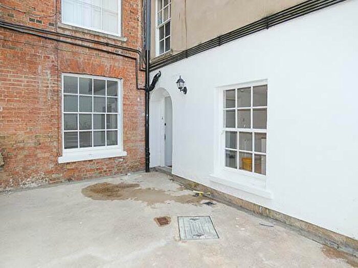 2 Bedroom Apartment To Rent In Lansdown Place, Cheltenham, GL50