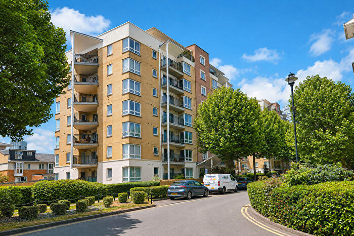 1 Bedroom Flat For Sale In Susan Constant Court, Newport Avenue, E14