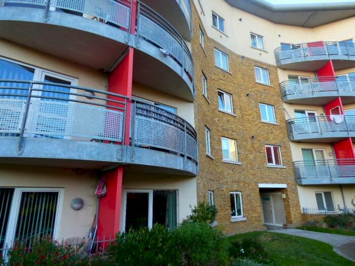 2 Bedroom Flat To Rent In John Bell Tower, Pancras Way, London, E3