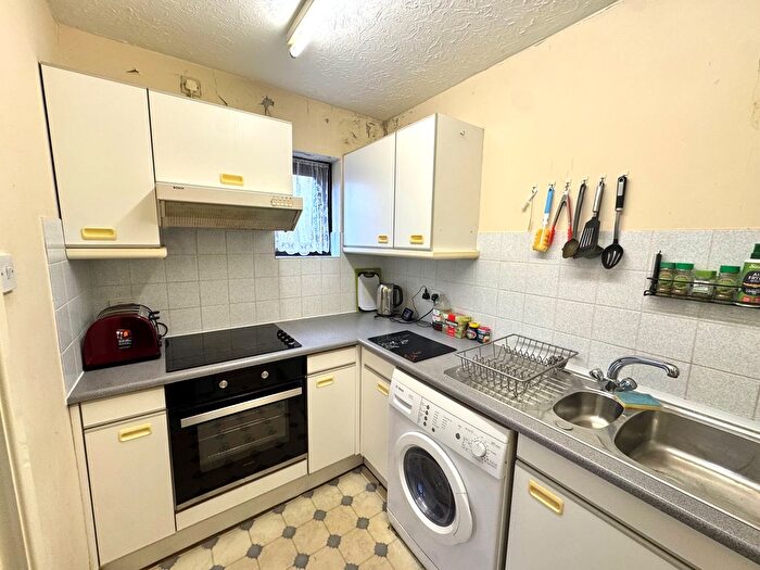 1 Bedroom Flat To Rent In Spring Road, Southampton, SO19