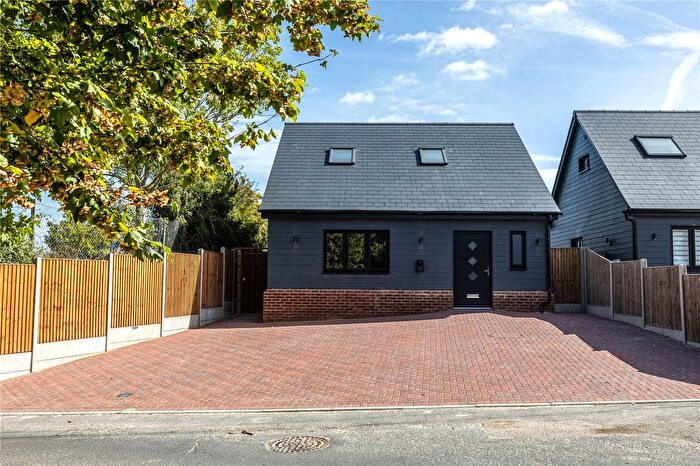 3 Bedroom Detached House For Sale In Castle Lane, Chalk, Kent, DA12