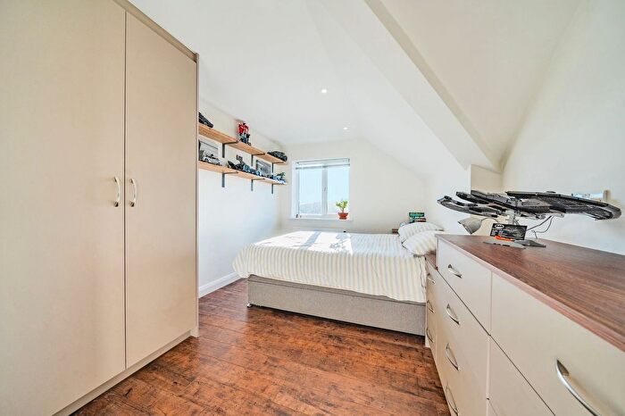 1 Bedroom Flat For Sale In Florence House, Beacon Road, Chatham, Kent., ME5