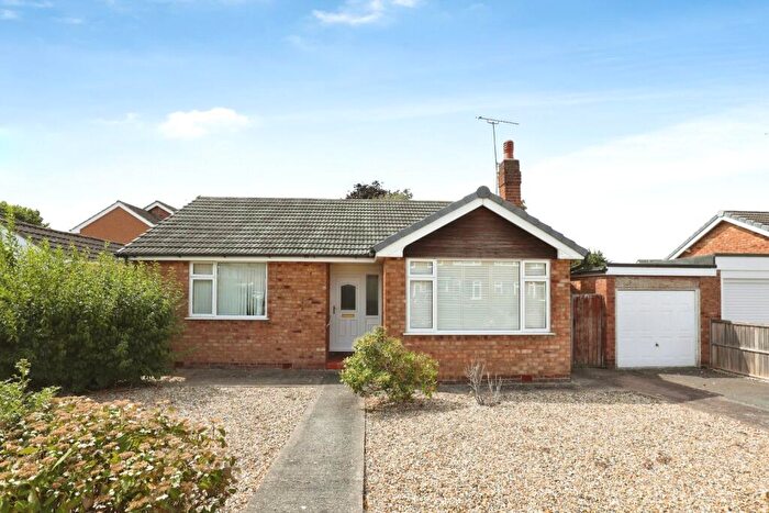 2 Bedroom Bungalow For Sale In Sandringham Drive, Crewe, Cheshire, CW2