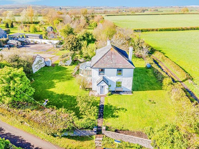 3 Bedroom Character Property For Sale In Broad Close Lane, Moulton, Llancarfan, CF62