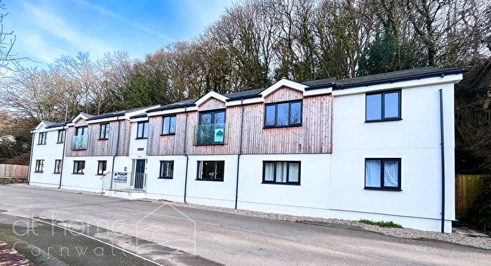 2 Bedroom Flat For Sale In Mill Lane, Grampound, Truro, TR2