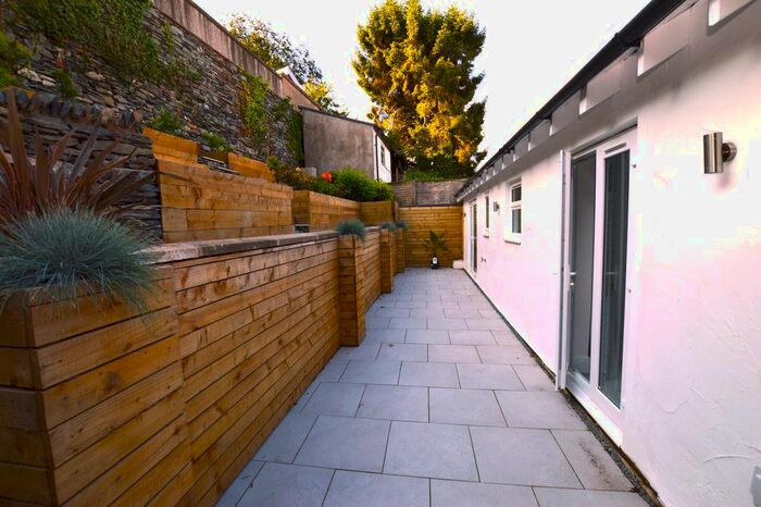 1 Bedroom Flat To Rent In Ash Street, Windermere, LA23