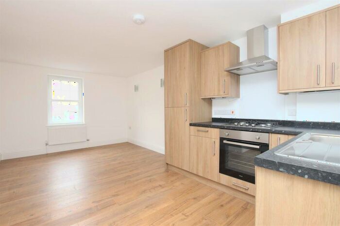 2 Bedroom House To Rent In Horstmann Close, Bath, BA1