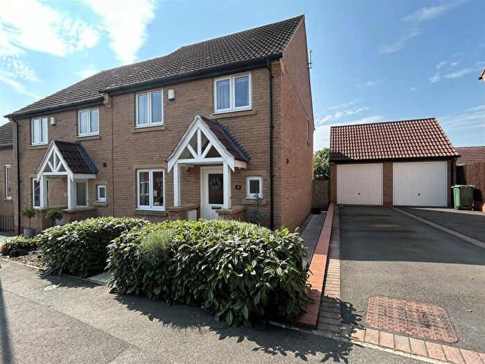 3 Bedroom Semi-Detached House To Rent In Meadow Drive, Smalley, DE7