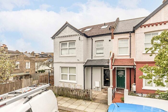 1 Bedroom Flat To Rent In Bassano Street, East Dulwich, SE22