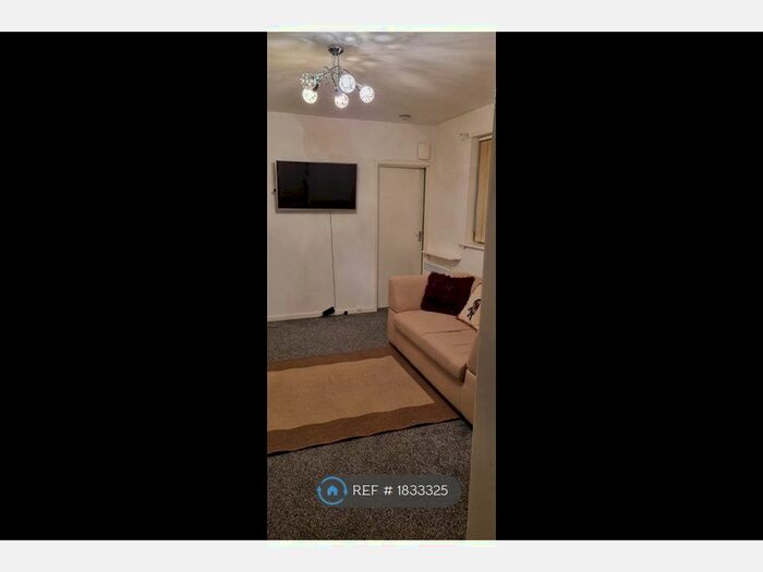 1 Bedroom Flat To Rent In Old Hall Court, Sale, M33