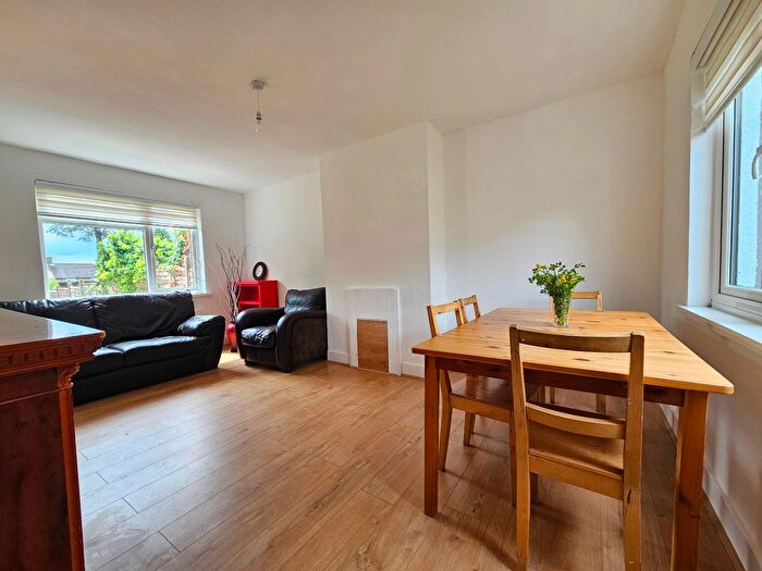 3 Bedroom Terraced House To Rent In Addison Avenue, London, N14