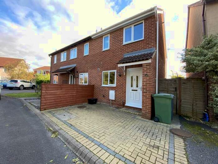 2 Bedroom House To Rent In Gloucester Walk, Westbury, Wiltshire, BA13