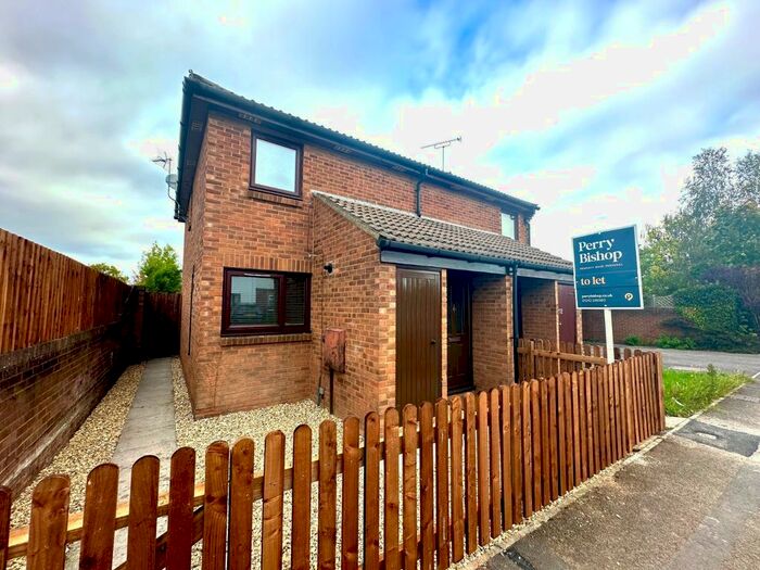 2 Bedroom Semi-Detached House To Rent In Pilley Lane, Cheltenham, Gloucestershire, GL53