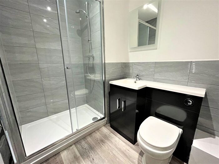 1 Bedroom Flat To Rent In Union Street, Wakefield, WF1