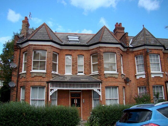 Studio To Rent In Barrington Road, Muswell Hill, London, N8
