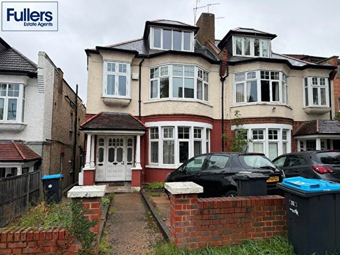 1 Bedroom Flat For Sale In Eversley Park Road, London, N21