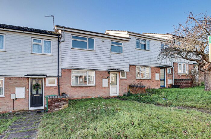 3 Bedroom Terraced House For Sale In Holyrood Crescent, St. Albans, Hertfordshire, AL1