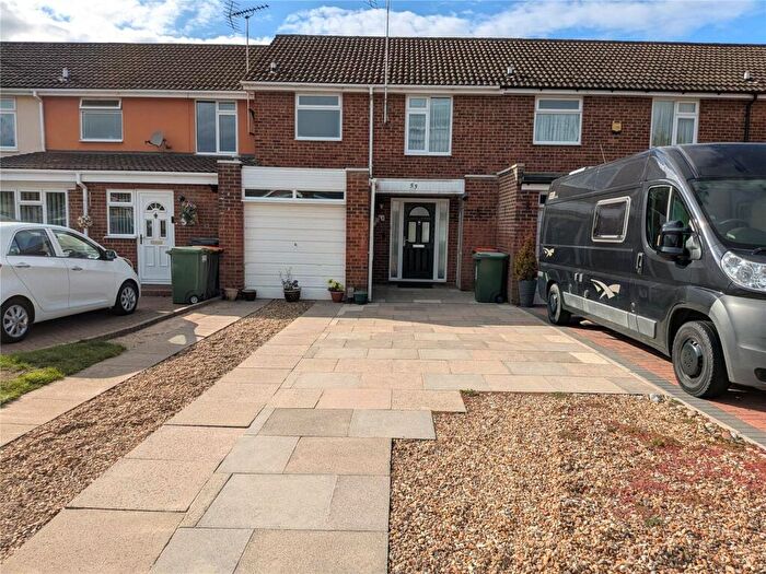 3 Bedroom Terraced House For Sale In Linwood Grove, Leighton Buzzard, Bedfordshire, LU7