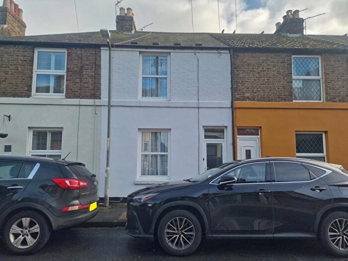 3 Bedroom House To Rent In College Road, Deal, CT14