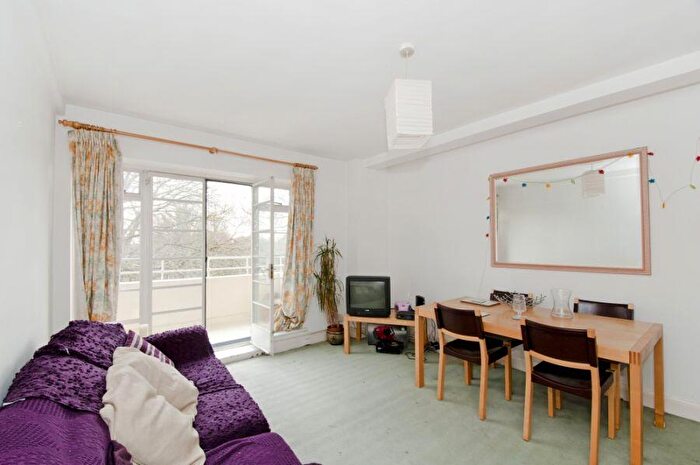 2 Bedroom Flat To Rent In Hornsey Lane, Highgate, N6