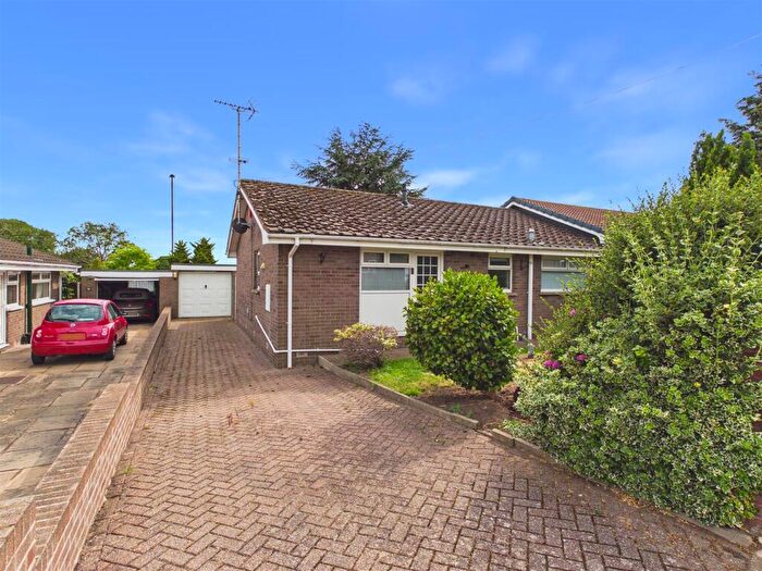 2 Bedroom Semi-Detached Bungalow For Sale In Twickenham Crescent, Halfway, Sheffield, S20