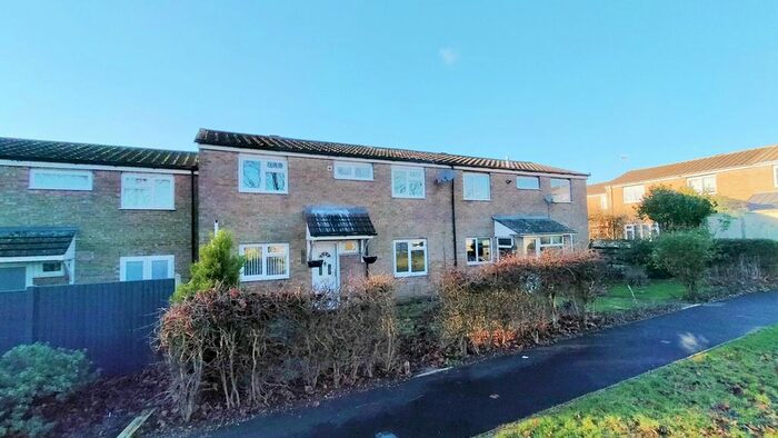 4 Bedroom Property To Rent In Chester Road, Stevenage, SG1