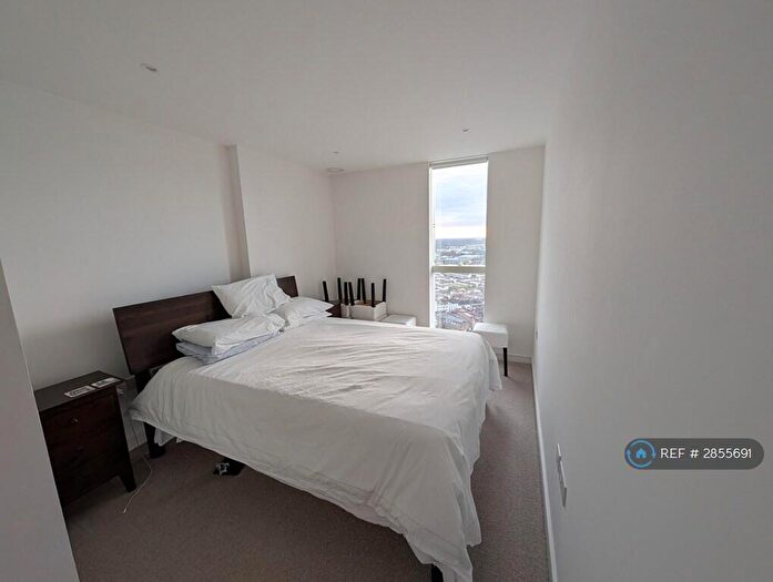 1 Bedroom Flat To Rent In Saffron Central Square, Croydon, CR0