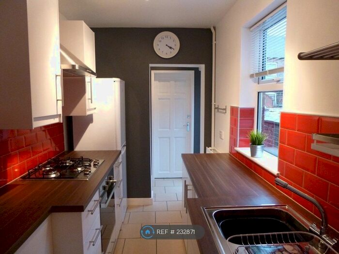 2 Bedroom Terraced House To Rent In Coronation Road, Stoke-On-Trent ST4