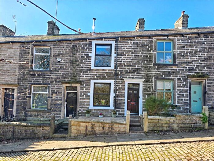 2 Bedroom Terraced House For Sale In Mount Terrace, Rawtenstall, Rossendale, BB4