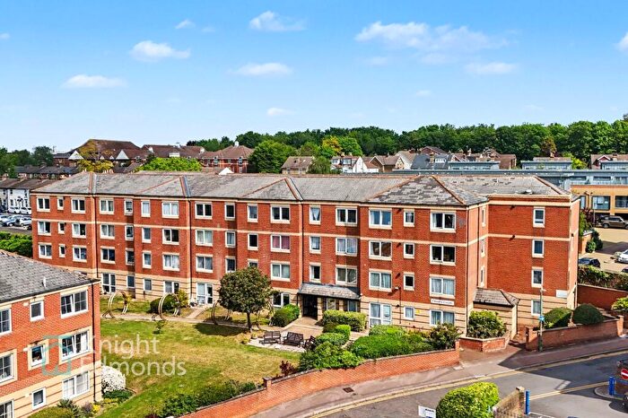 2 Bedroom Apartment To Rent In Queen Anne Road, Maidstone, ME14