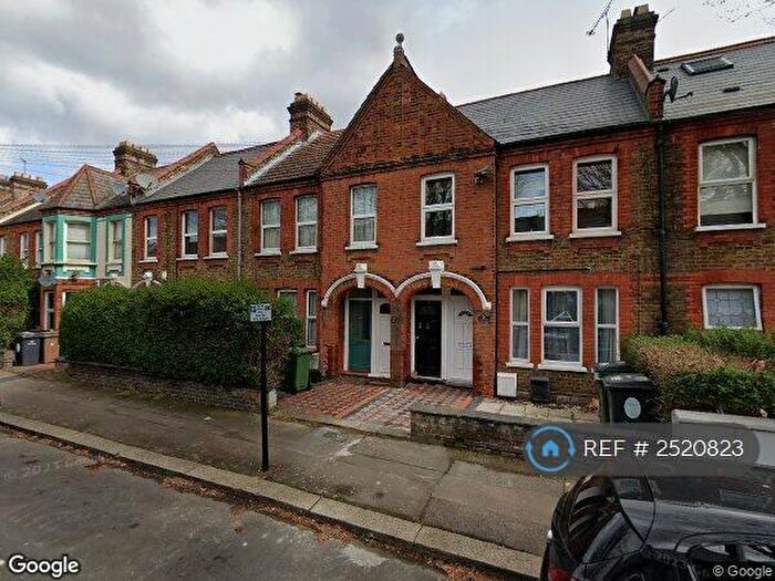 2 Bedroom Flat To Rent In Blyth Road, London, E17
