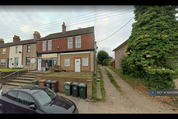 Studio To Rent In Main Road, Sutton At Hone, Dartford, DA4