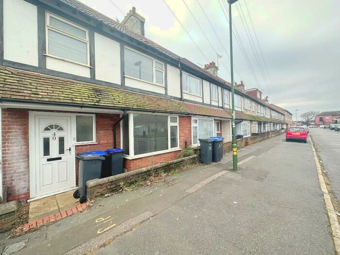 2 Bedroom Terraced House To Rent In St. Aubyns Road, BN41