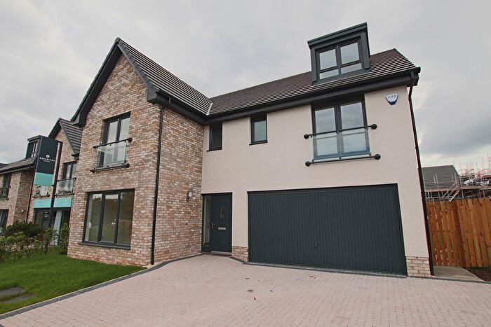 6 Bedroom Property To Rent In Thorn Road, Glasgow, G61
