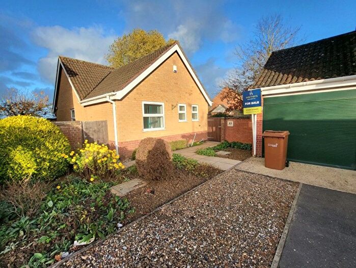 Detached Bungalow For Sale In Dussindale, Wymondham, Norfolk, NR18