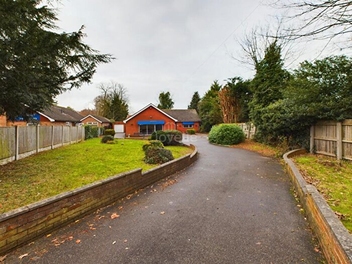 3 Bedroom Detached Bungalow To Rent In Newark Road, Lincoln, LN6