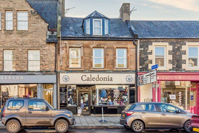 3 Bedroom Flat For Sale In High Street, Peebles, EH45