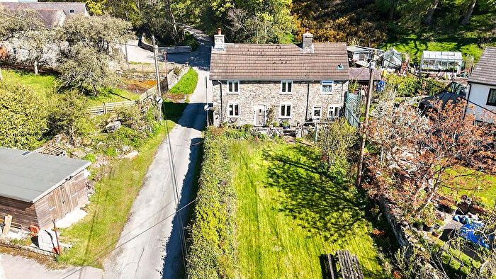 2 Bedroom Cottage For Sale In Tregeiriog, Llangollen, LL20