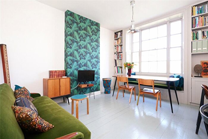 1 Bedroom Apartment To Rent In Elm Place, Tottenham, N17